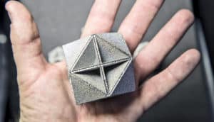 isomax model in hand