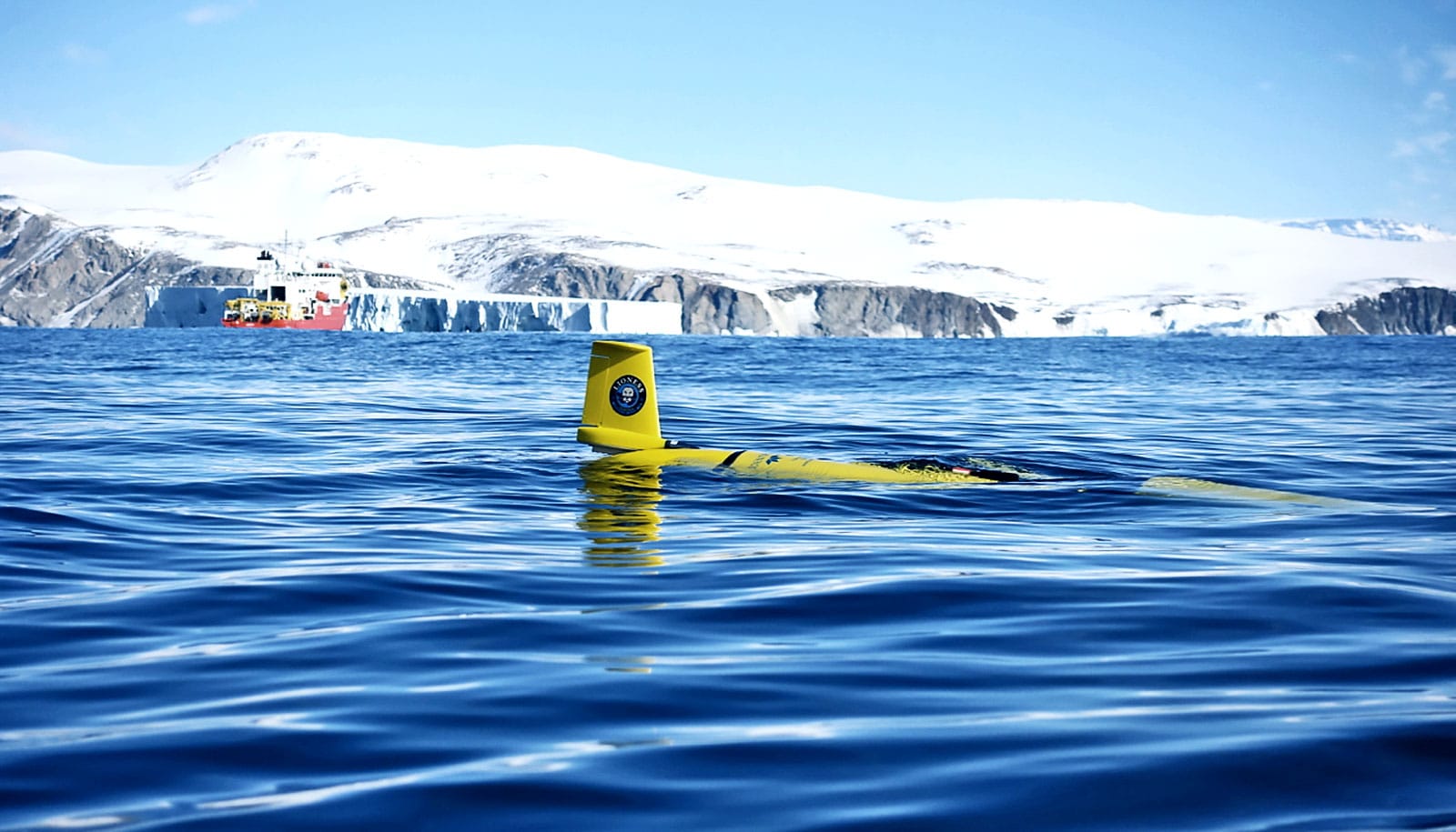 robot going underwater