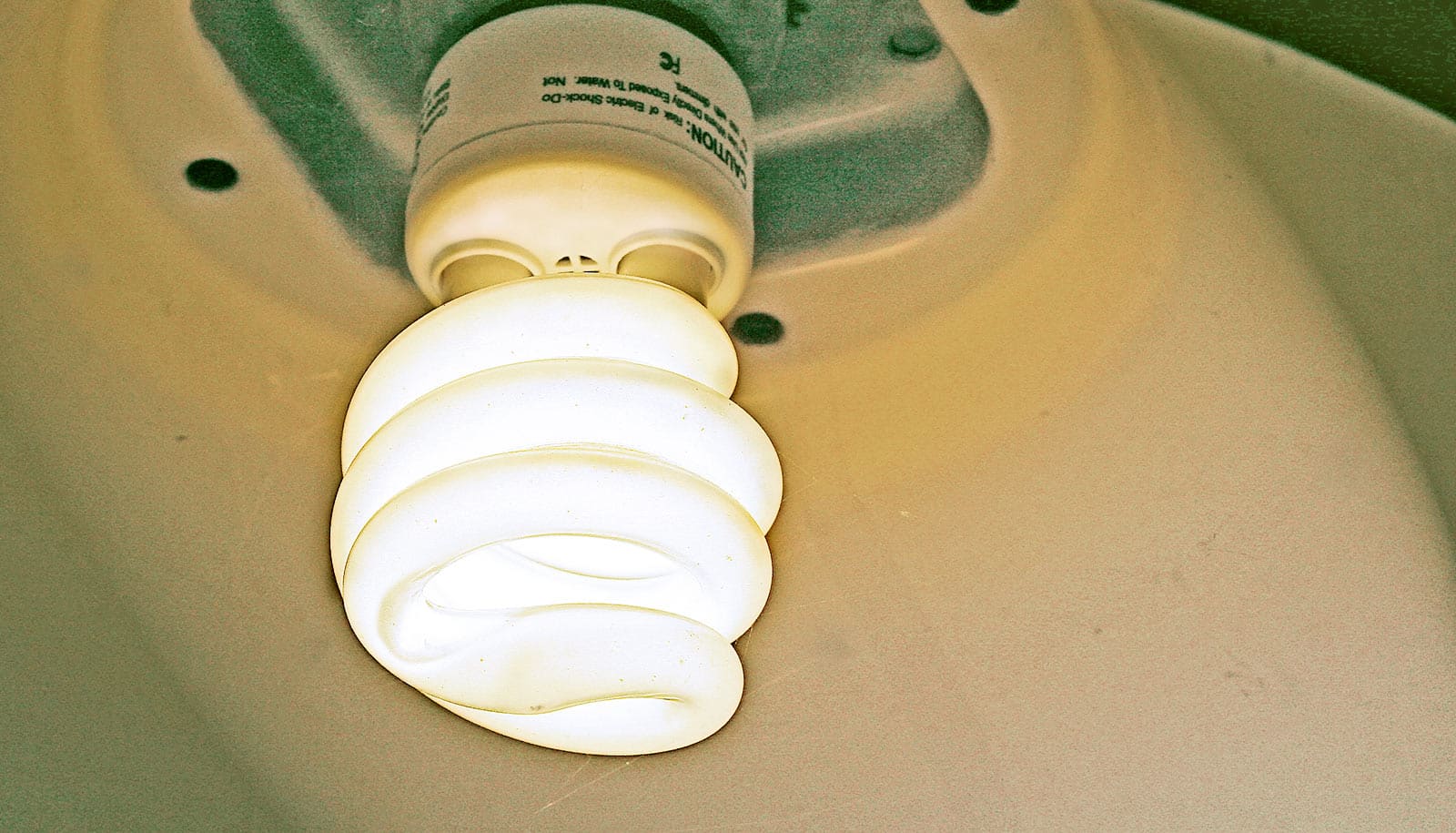 Чем заменить лампу в домашних условиях Durable or recyclable? These goals tend to clash - Futurity