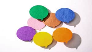 speech bubbles overlapping (language)