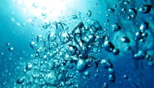 bubbles underwater (methane concept)