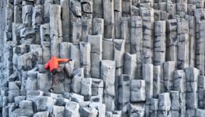 climbing basalt columns (carbon concept)