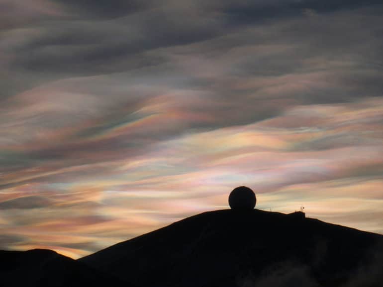 nacreous clouds