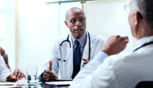 doctors meeting (lung cancer concept)