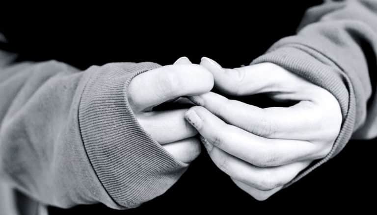 stay in closed hands stay in closed hands