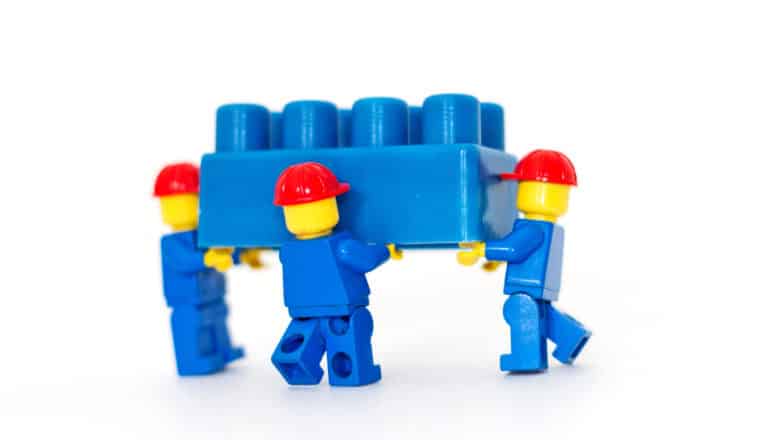 lego minifig movers carry blue block