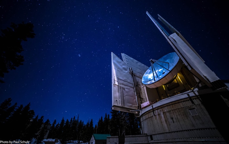 The Submillimeter Telescope magnifies the evening sky 