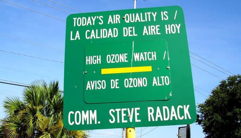ozone warning sign in houston