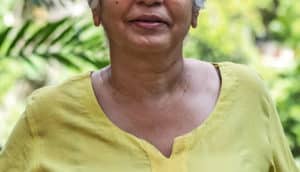 parathyroid glands - neck of woman in yellow top