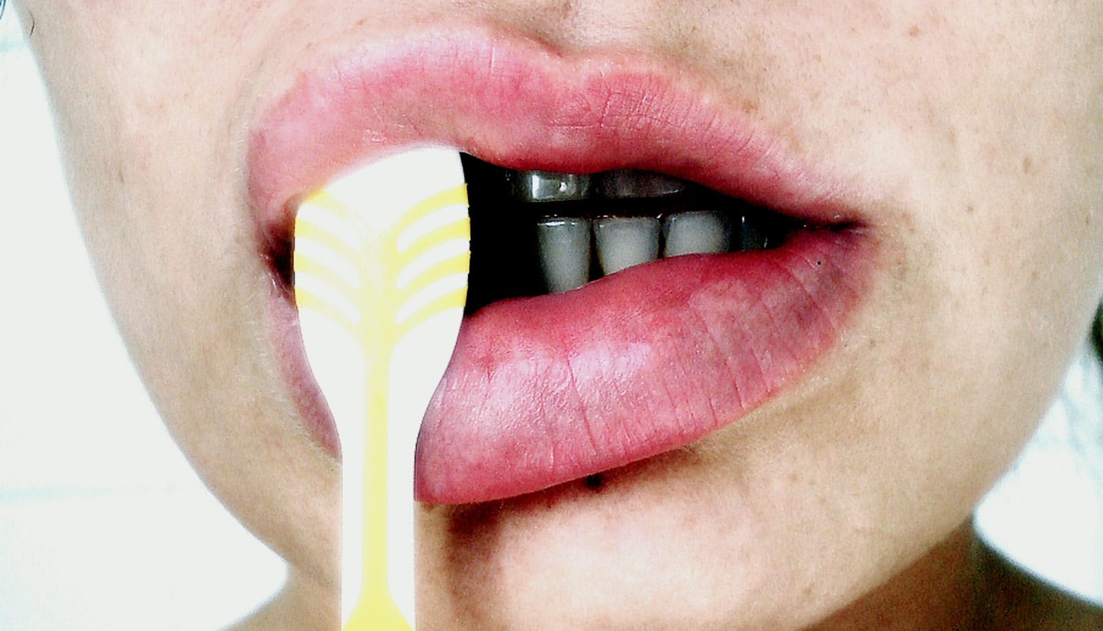 How to Choose a Toothbrush for Effective Oral Hygiene