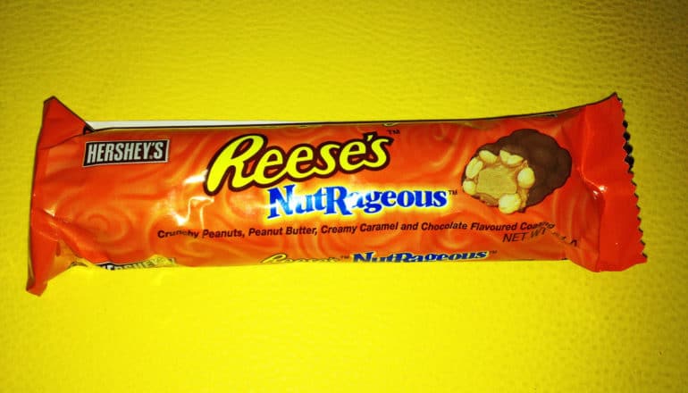 reese's nutRageous candy bar