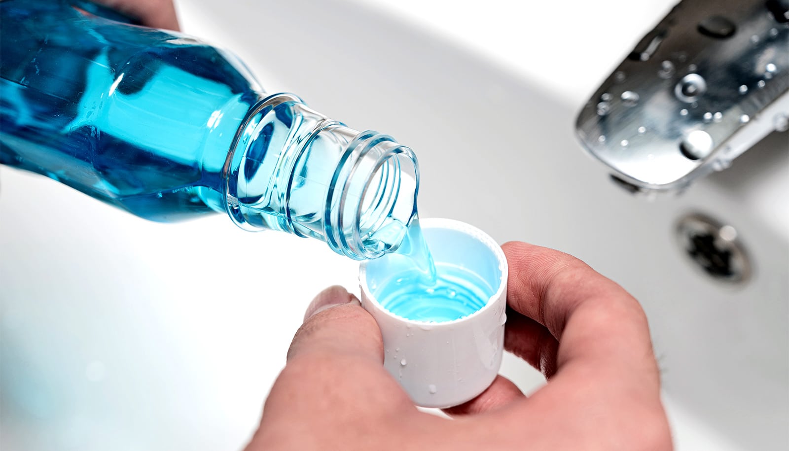 2 mouthwashes interrupt coronavirus in laboratory tests