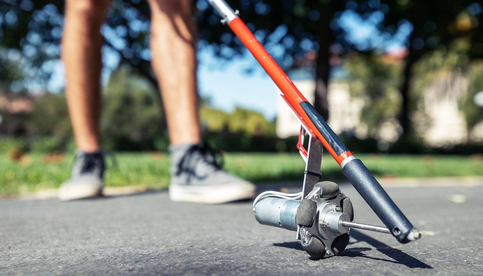 DIY 'smart' white cane works like a self-driving car - Futurity