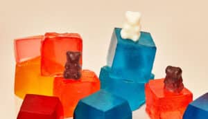 gummy candy cubes and bears