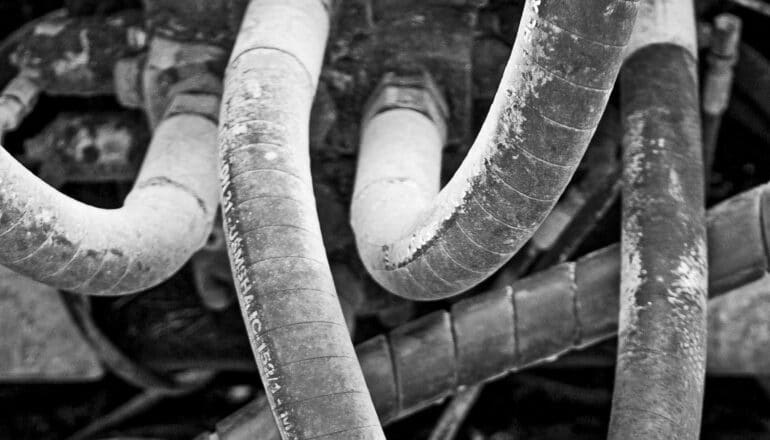 b/w photo of tubes