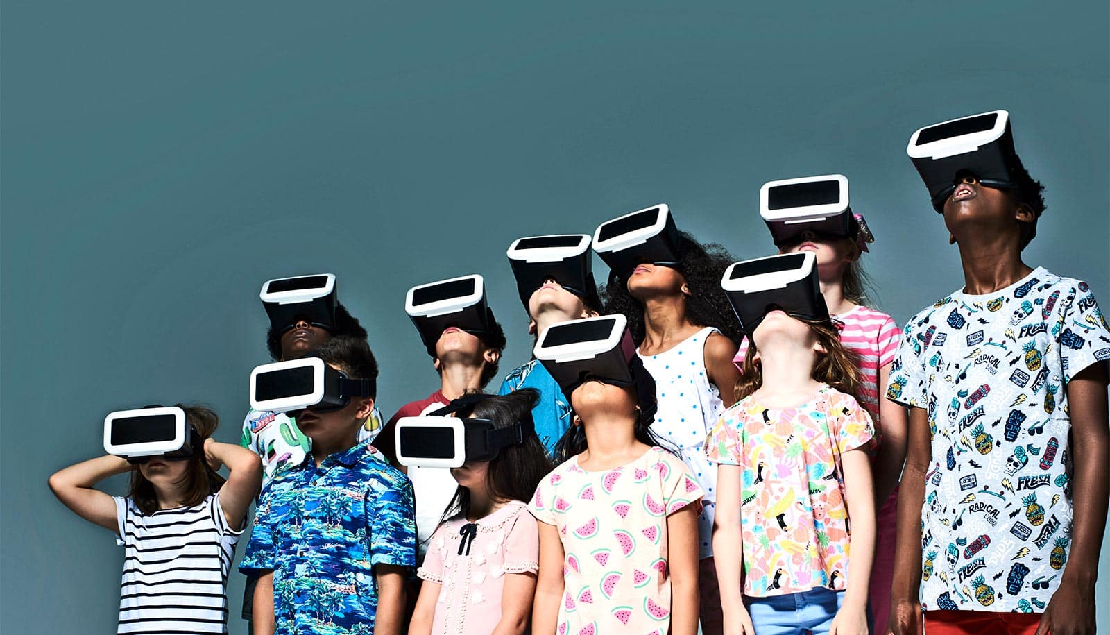 چرا والدین باید بیشتر نگران استفاده کودکان از VR باشند؟