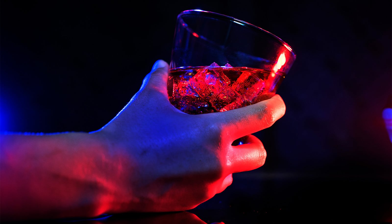 How alcohol abuse damages decision-making brain circuits