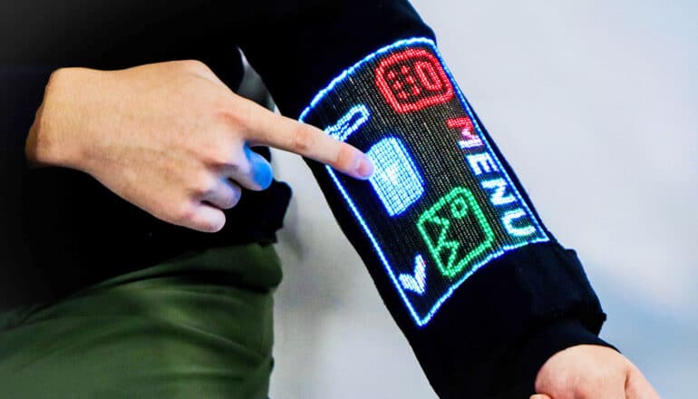 Watch: Team weaves a touchscreen into clothing
